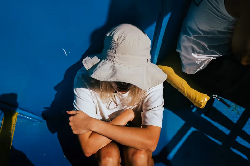 Cooking and Eating with Inexperienced Crew: Seasickness in the First 48 Hours